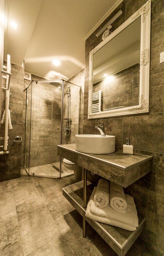 Casa Emilia Hotel Хунедоара Екстериор снимка
