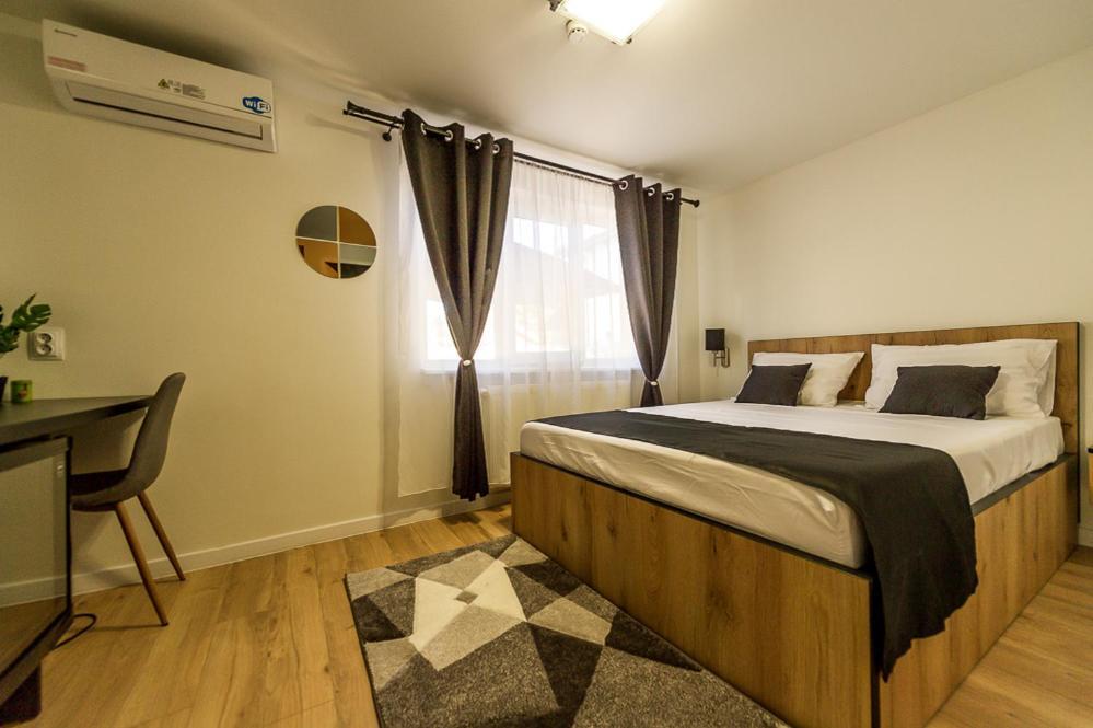 Casa Emilia Hotel Хунедоара Екстериор снимка