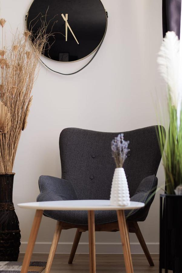 Casa Emilia Hotel Хунедоара Екстериор снимка