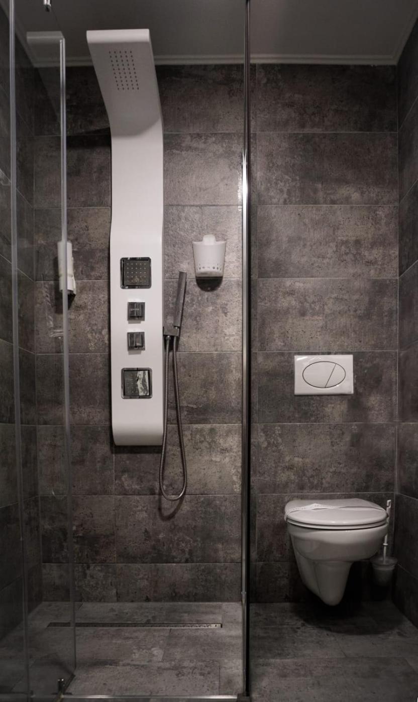 Casa Emilia Hotel Хунедоара Стая снимка