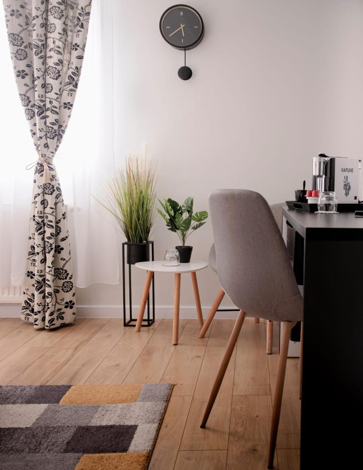 Casa Emilia Hotel Хунедоара Стая снимка